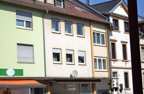 Neustadt an der Weinstrasse Apartment | Fewo Kirst - Appartement/fewo, Dusche und Bad, WC, 2 Schlafräum