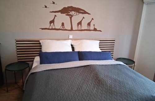Altlussheim Apartment | Fewo Gartenblick Altlußheim - Netflix- parken - Küche - Klimaanlage - Shuttle zum Hockenheimring