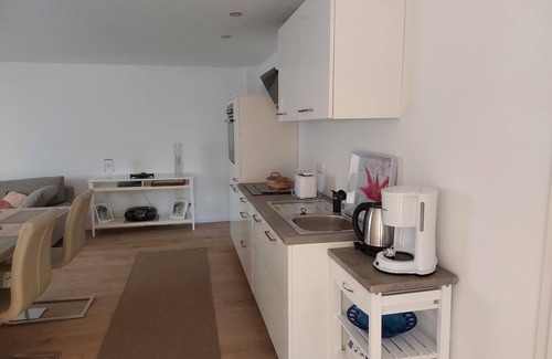 Althof Apartment | Fewo "klosterblick", Idyllische Lage, Ruhe Pur, 7 km zur Ostsee, Top-ausstattung