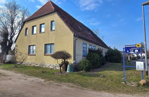 Hirschburg Apartment | Fewo mit 2 Sep. Schlafzimmern für 6 Personen Gegenüber der "bernsteinreiter"