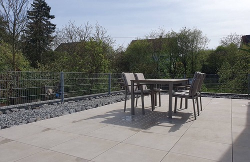 Newel Apartment | Fewo mit gr. Dachterrasse Nähe Trier, Eifel, Luxemburg und Moseltal