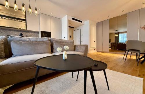 Pantelimon Apartment | FeWo No 408 Lebada Lake