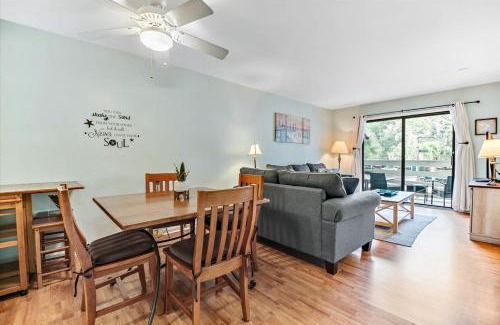 Folly Field Apartment | Fiddlers Cove 10G
