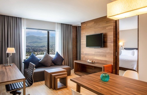 Tuxtla Gutierrez Hotel | Fiesta Inn Tuxtla Fashion Mall