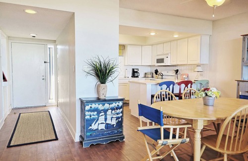 North Litchfield Beach Condo | Fifth Floor Condo Across from Beach Access, Balcony, Pool, Grill Area, Elevator