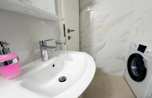 Kerameikos Apartment | Fifth Sense in Athens by ΜPS