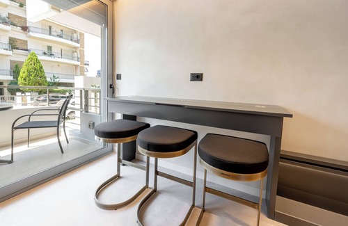 Alimos Apartment | Fiftyone Luxury Studio in Alimos just 500m from the beach and Alimos Marina .