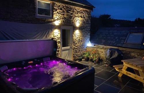 Whitecroft Apartment | Fig Cottage Holiday Home