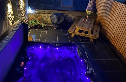 Whitecroft Apartment | Fig Cottage Holiday Home