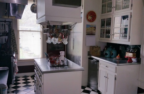 Palestine Bed & Breakfast | Fig Tree Manor