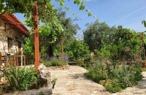 Himare House | Filoxenia - The Place of Experience