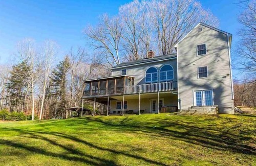 Manchester Center House | Finbars Forest Retreat