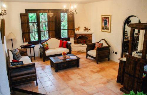 Guatemala Ski Chalet | Finca Ana Isabel