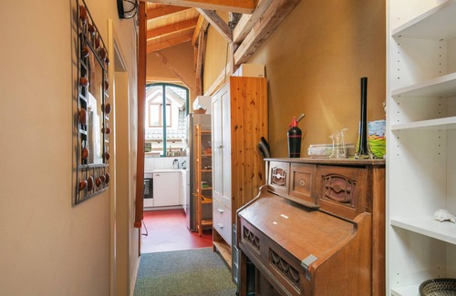 Groß Kreutz Villa | Finca 'Gruppenhaus' with Shared Terrace, Communal Garden and Wi-Fi
