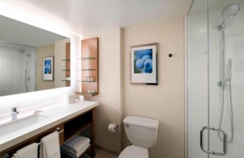 Everett House | Find easy relaxation at our hotel