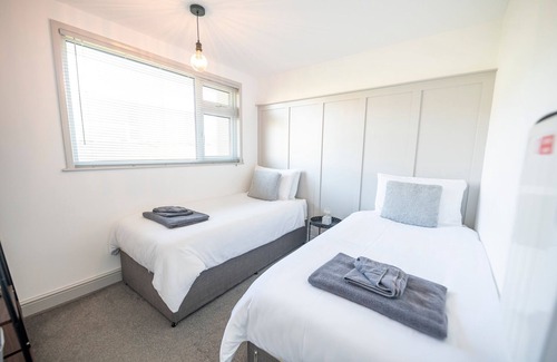 Kessingland Ski Chalet | Find peace by the beach in a beautiful chalet.