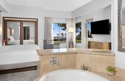 Palm Desert Resort | 𝐅𝐢𝐧𝐝𝐢𝐧𝐠 𝐌𝐞𝐢𝐥𝐢 The Ultimate Desert Springs Getaway!+Amenities, 2BR