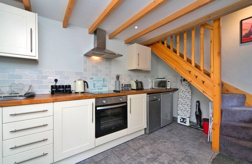 Manod Cottage | Finest Retreats | Brondderwen