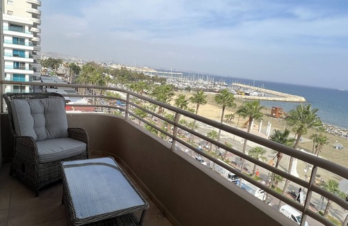 Larnaca City Centre Apartment | Finikoudes Beech front views Carisa Ithaki