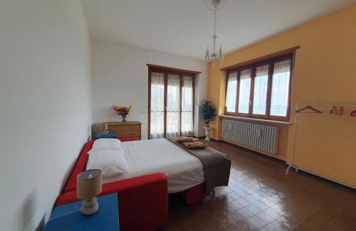 Almese Apartment | Fiori e Frutti LT - Un balcone sulla Valle di Susa