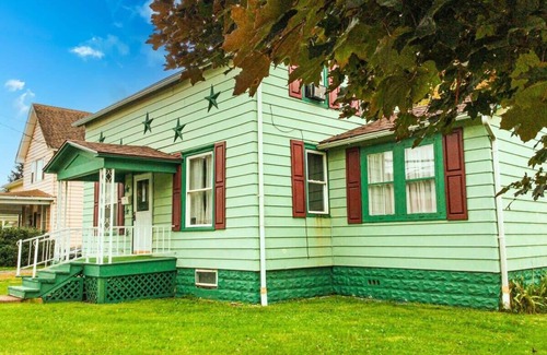 Coudersport Cabin | Fire Pit*1G WiFi*Stargazing Cottage Cherry Springs