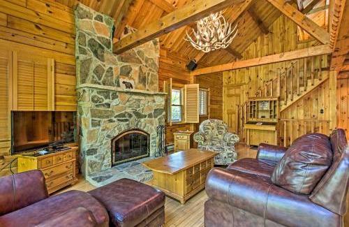 Long Pond House | Fire Pit and Hot Tub Poconos Family Cabin!