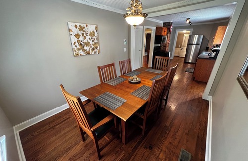 Silver Point House | Fire pit & pet friendly – Peaceful country retreat near waterfalls and lakes.