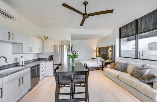 San Tan Valley Apartment | Fire Pit & Views at Peaceful Queen Creek Studio
