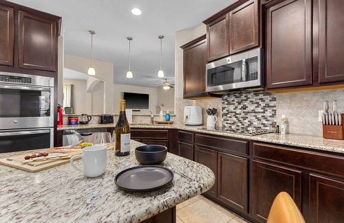Temple House | Fire table|Pool Table|Movie Theatre|Arcade|14PPL