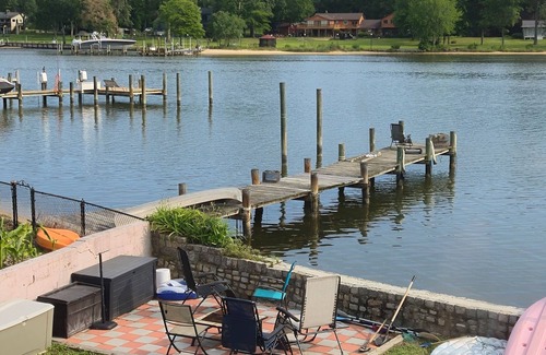 Fort Howard House | Firepit, Beach, Pier and Gorgeous views without leaving your home ! ! !