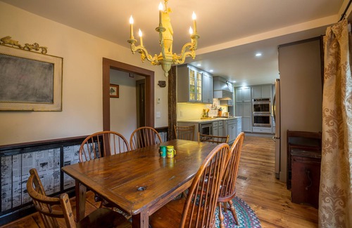 Weston House | Fireplace, Ski-Okemo, Apple Trees, Piano, Amazing Views, Firepit, Priory, Pool, Fields, Theatre!