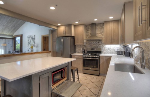 Purgatory Condo | Fireside Story (#802) Adventure Awaits | 2 Decks, Golf, Pool, Hot Tub