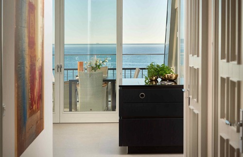 Sellin Apartment | FIRST at the end of Wihelmstrasse you will find the unique penthouse sea view & SPA