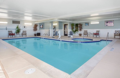 Green River Hotel | First Choice Inns at the Swell