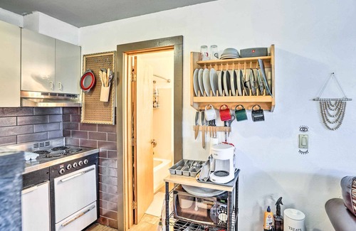 Hunter Condo | First-Floor Hunter Condo < 1 Mi to Slopes!