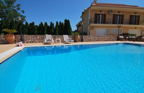 Leivathos Apartment | First floor independent apartment with amazing views & private pool in Pessada