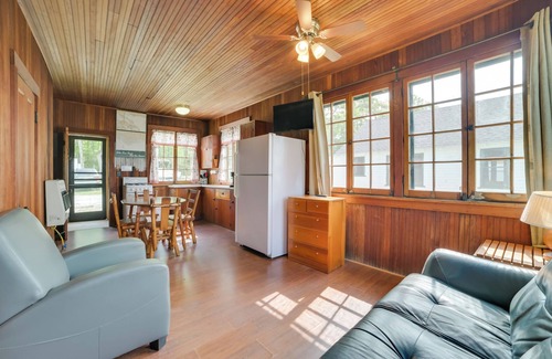 Cedarville Cabin | Fish, Boat & Swim: Cedarville Gem 6 w/Dock Access