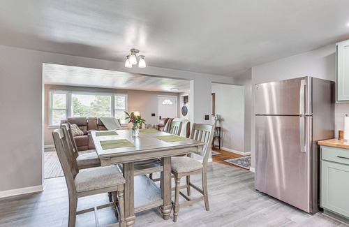 Navarre House | Fish, Hike & Golf: Leisurely Navarre Home w/Yard!