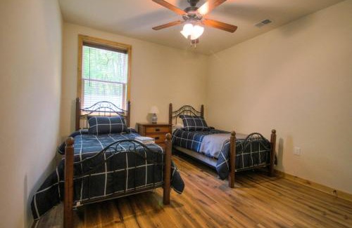 Luray House | Fish Trap cabin on the Shenandoah River