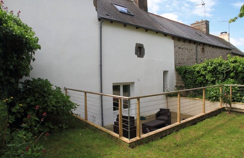 Etables-sur-Mer House | Fisherman's house, close to the town and the beaches