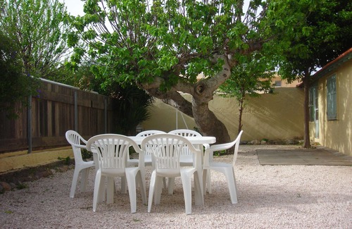Le Brusc House | Fisherman's house on the port of Brusc