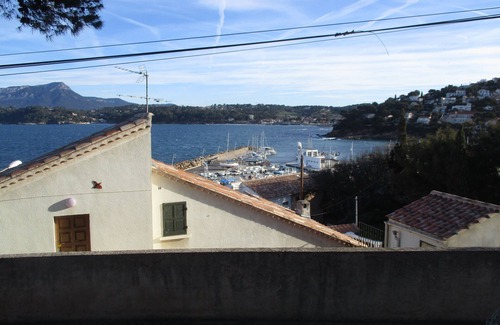Le Pradet House | Fisherman's house in Urchin