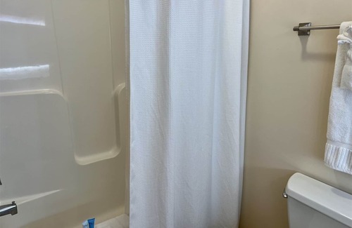 Stanardsville House | Fisherman`s Rest - Rm. 108
