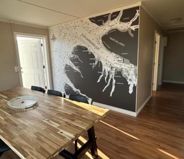Sudureyri House | Fisk Club Cottages Suðureyri - Sailor's House
