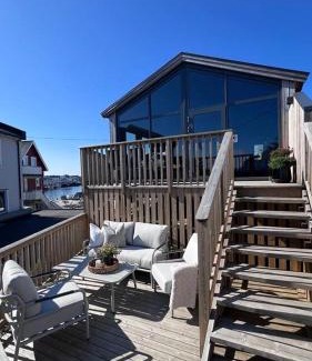 Henningsvaer House | Fiskekrogen Rorbuer