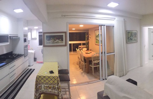 Pitangueiras Apartment | Fit with Gourmet Balcony, 150m from the beach, 3 bedrooms with air, pool and barbecue