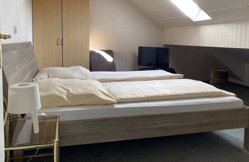 Mainz-Bingen House | Fitter's room in Dolgesheim