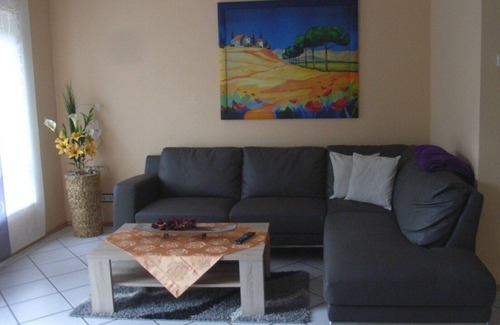 Mittelbrunn House | Fitters and business trips welcome up to 20 people