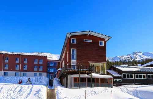 Irdning-Donnersbachtal Cottage | Five-bed room - JUFA Hotel Planneralm*