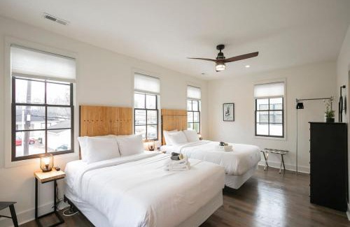 Historic Downtown Franklin House | Five Block Walk From Historical Downtown Franklin